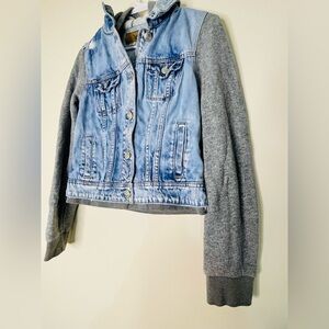 American Eagle Outfitters- Hooded Jean Jacket